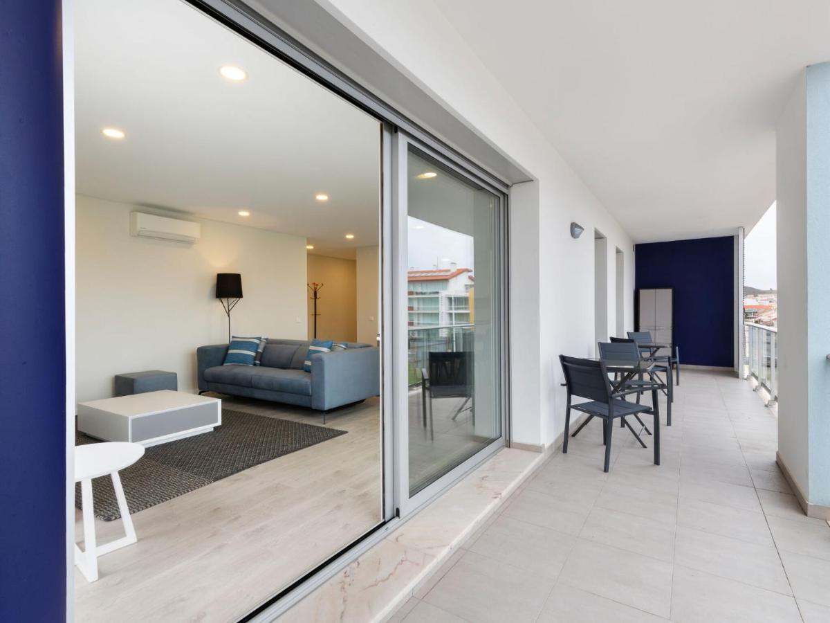 סאו מרטיניו דו פורטו Beautiful Apartment In S O Martinho Do Porto With Balcony מראה חיצוני תמונה