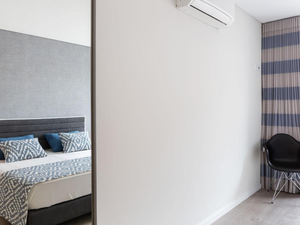 סאו מרטיניו דו פורטו Beautiful Apartment In S O Martinho Do Porto With Balcony מראה חיצוני תמונה