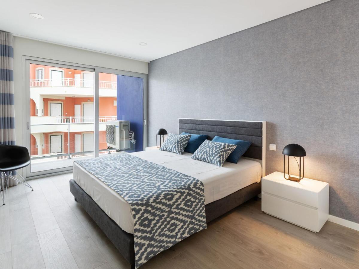סאו מרטיניו דו פורטו Beautiful Apartment In S O Martinho Do Porto With Balcony מראה חיצוני תמונה